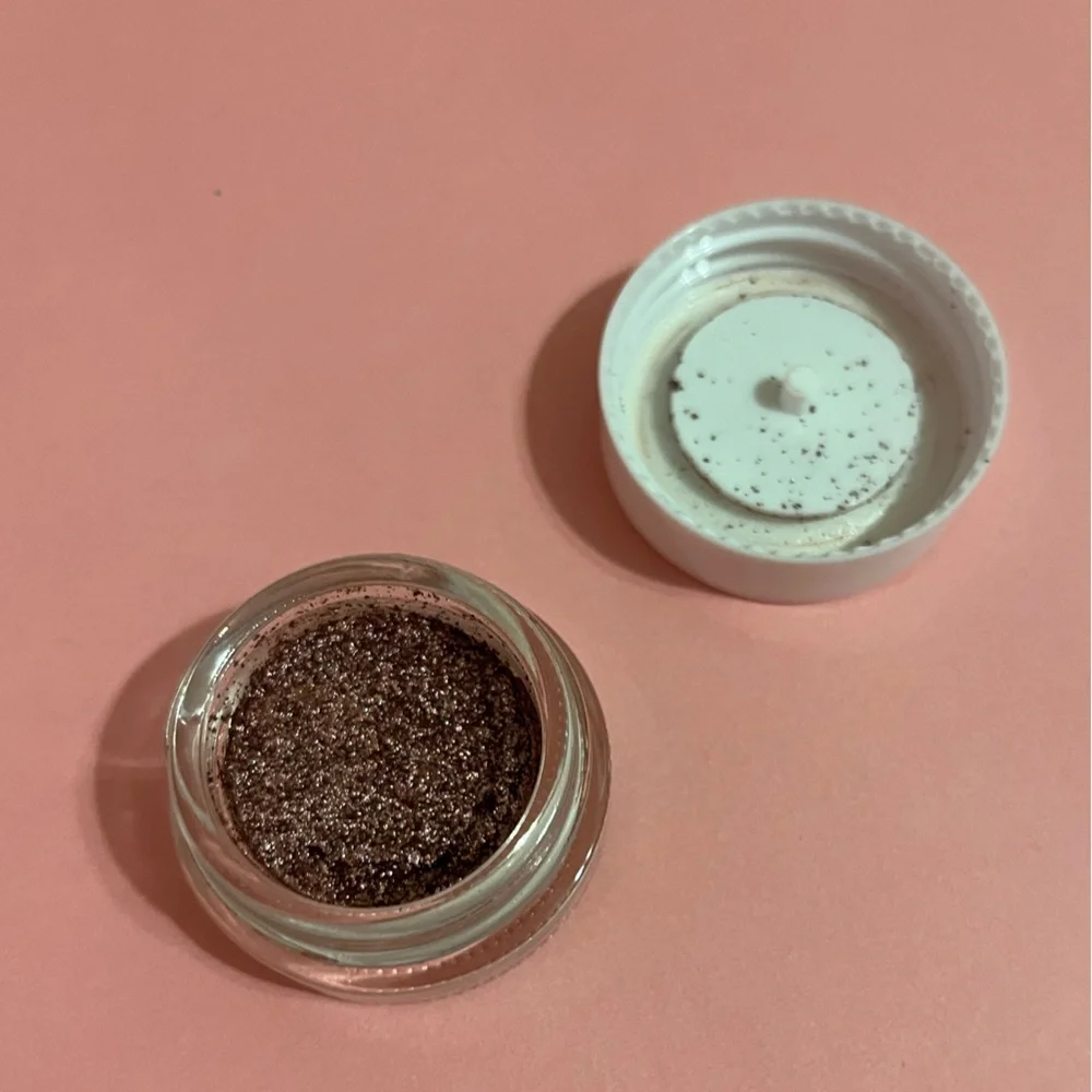 Lottie London metallic eyeshadow - Picture 4 of 4